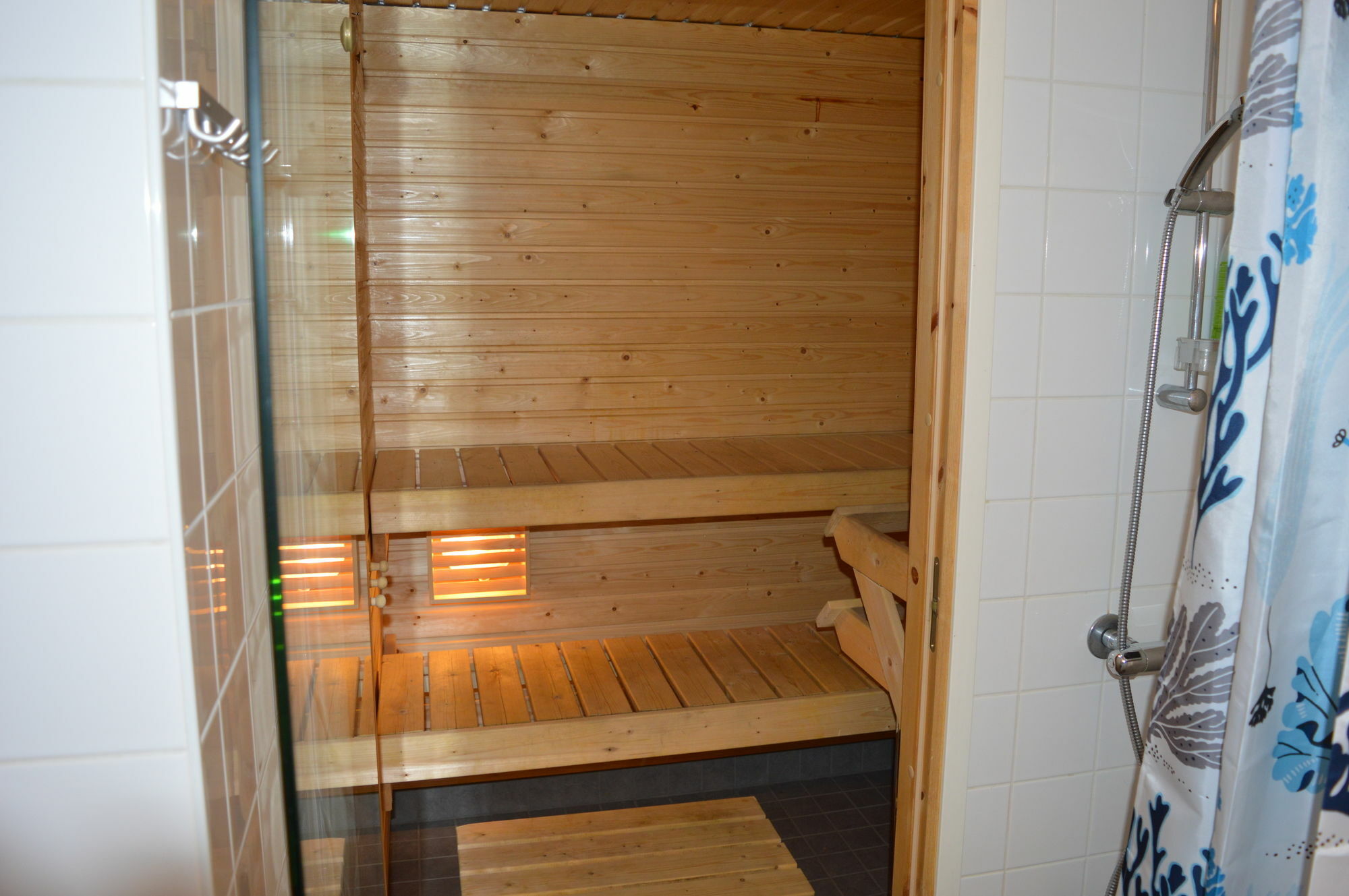 Helsinki Airport Suites Vantaa Ngoại thất bức ảnh